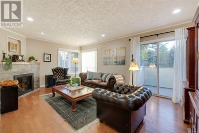 8535 Tribune Terr, House other with 4 bedrooms, 4 bathrooms and 6 parking in North Saanich BC | Image 2