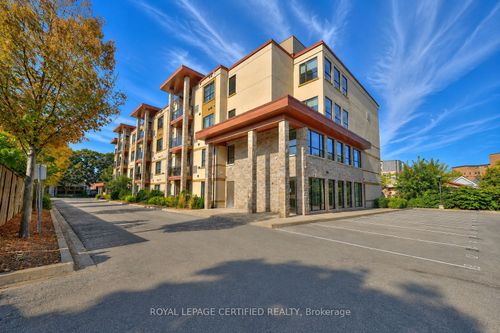 205-26 Wellington St, Saint Catharines, ON, L2R5P8 | Card Image