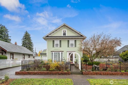 914 F St, Centralia, WA, 98531-4818 | Card Image