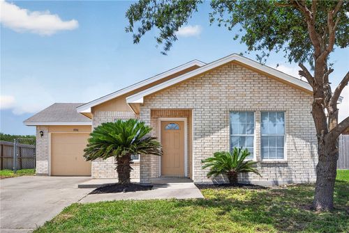 1926 El Monte St, Corpus Christi, TX, 78417-2919 | Card Image