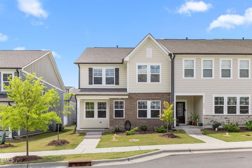 2466 Hutch Ln, Apex, NC, 27523-6199 | Card Image