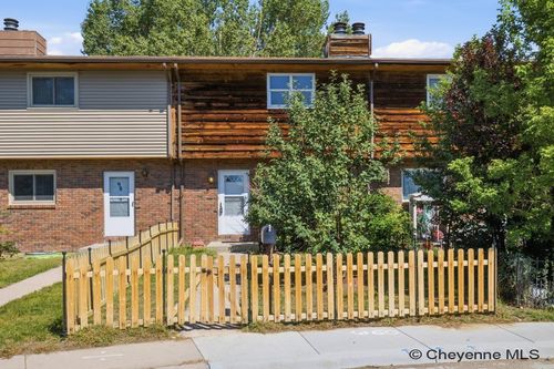 100 Clover Ct, Cheyenne, WY, 82009-5081 | Card Image