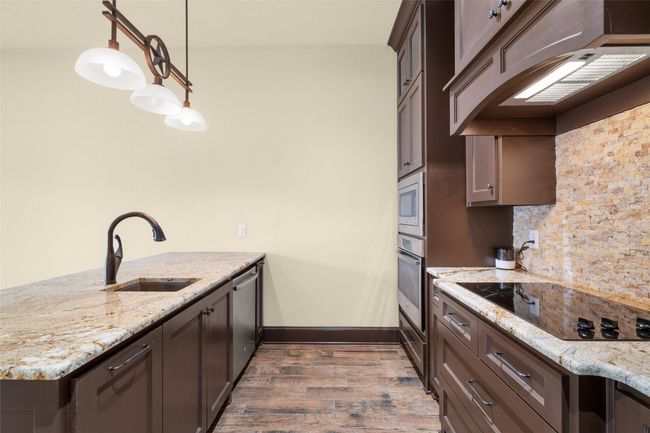 11030 Hidden Blf, House other with 4 bedrooms, 4 bathrooms and null parking in McGregor TX | Image 33