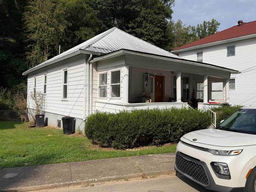 230 Cottage Ave, Weston, WV, 26452-1912 | Card Image