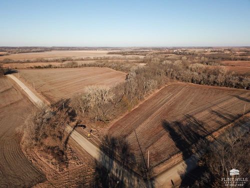 0000 Nw Leedy Rd, Topeka, KS, 66618 | Card Image