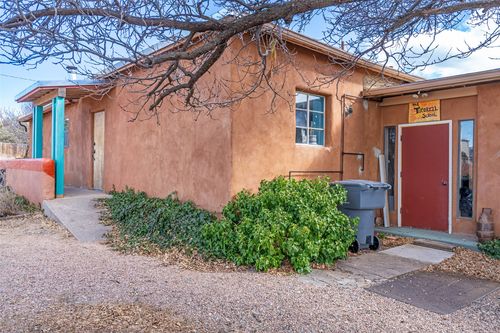 400 Brunn School Rd, Santa Fe, NM, 87505-5741 | Card Image