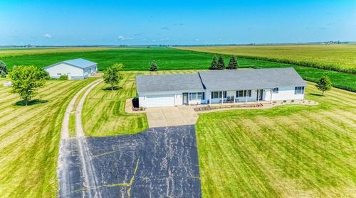 1700 W Scully Rd, Dwight, IL, 60420-9623 | Card Image