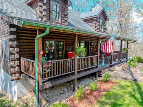 1755 E Alpine Dr, Terra Alta, WV, 26764-3009 | Card Image