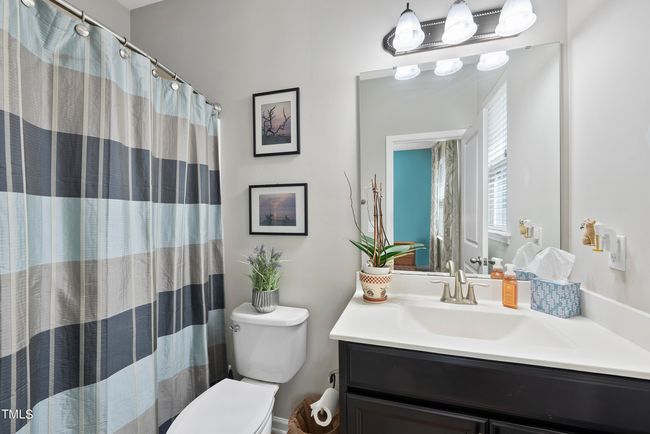 First Floor Private Suite | Image 21