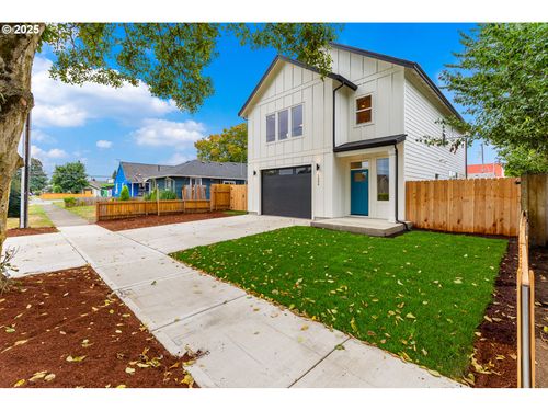 1209 S 6th Ave, Kelso, WA, 98626-2433 | Card Image