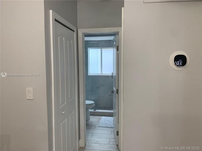 APT-102 - 81 Edgewater Dr, Condo with 1 bedrooms, 1 bathrooms and null parking in Coral Gables FL | Image 8