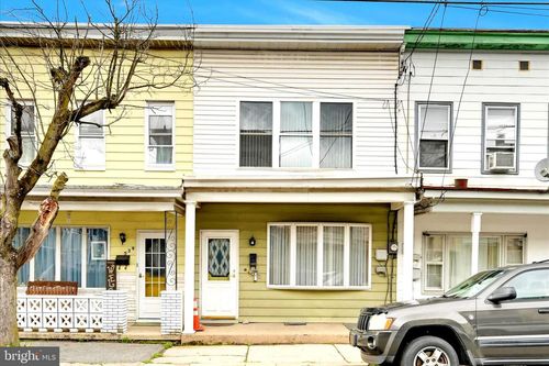 537 W Mahanoy St, MAHANOY CITY, PA, 17948-2413 | Card Image