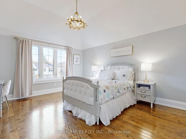105 Ashbourne Dr, House other with 5 bedrooms, 5 bathrooms and 4 parking in Etobicoke ON | Image 31