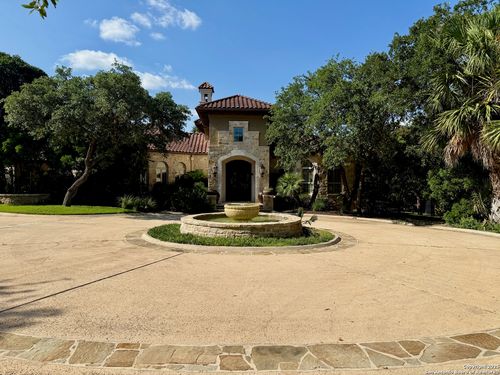 107 Geddington, Shavano Park, TX, 78249-2063 | Card Image