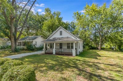 826 S Cedar Avenue, House other with 2 bedrooms, 1 bathrooms and null parking in Independence MO | Image 3