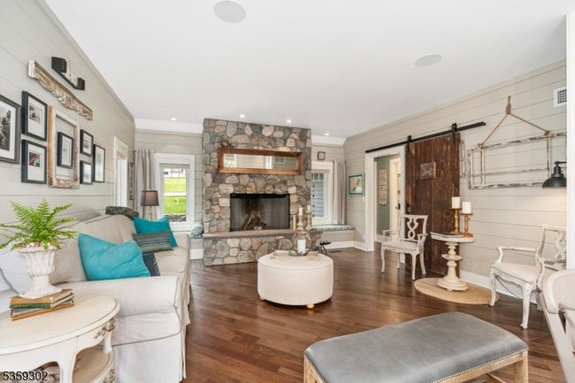34 E Shore Trl, House other with 3 bedrooms, 2 bathrooms and null parking in Sparta NJ | Image 6