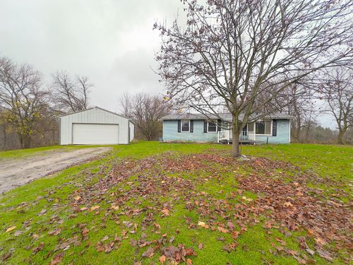 6734 Morse Lake Avenue Se, Alto, MI, 49302 | Card Image