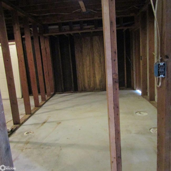 59708 Yankton Rd, Home with 4 bedrooms, 3 bathrooms and null parking in Griswold IA | Image 75