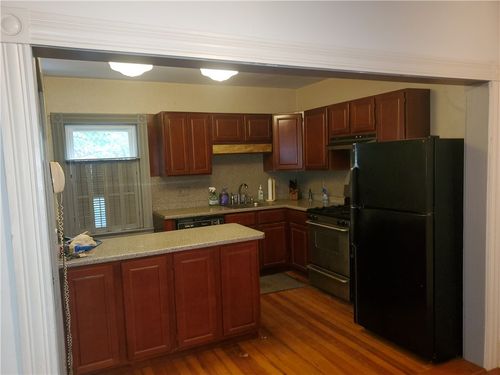 135 Roger Williams Avenue, Providence, RI, 02907 | Card Image