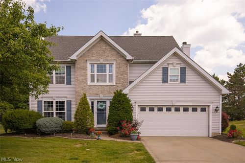 33316 Ambleside Dr, Avon Lake, OH, 44012-2357 | Card Image
