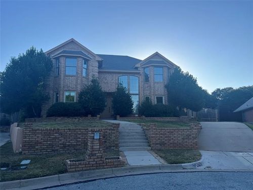 6701 Mt Vernon Ct, Arlington, TX, 76017-4926 | Card Image