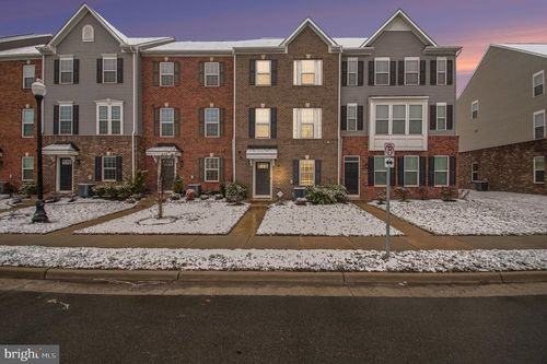 11398 Willow Green Cir, MANASSAS, VA, 20109-8526 | Card Image