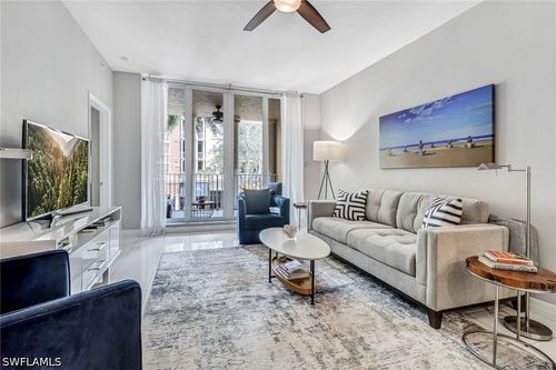 apt-3204-401 Bayfront Pl, NAPLES, FL, 34102-6459 | Card Image
