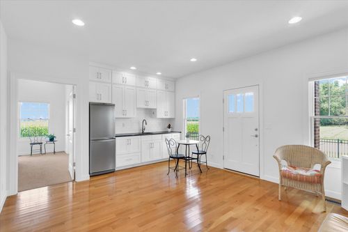 1409 Yorkshire Dr, Savoy, IL, 61874-7816 | Card Image