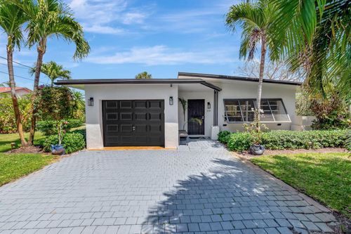 231 Se 3rd Ave, Delray Beach, FL, 33483-4511 | Card Image