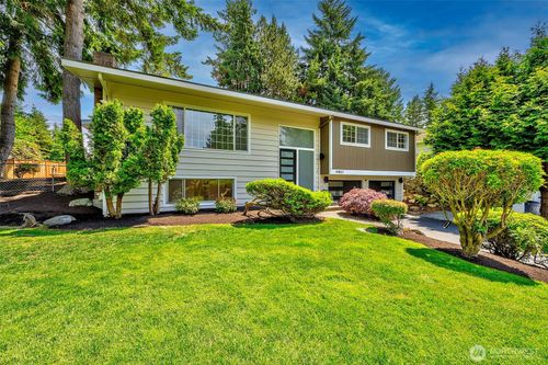 19807 80th Pl W, Edmonds, WA, 98026-6406 | Card Image