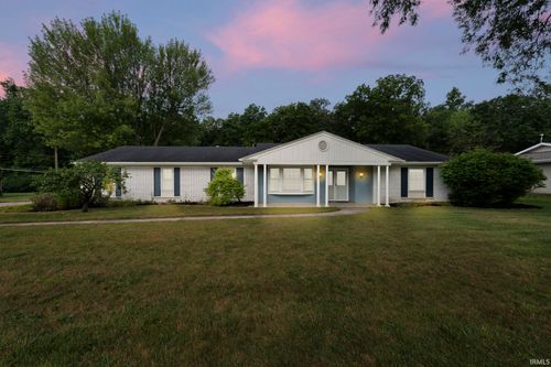 4903 Forest Grove Dr, Fort Wayne, IN, 46835-3764 | Card Image