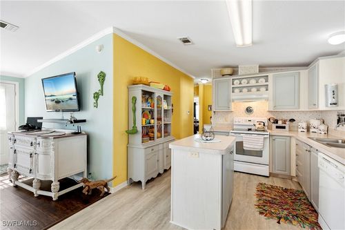 lot-283-5558 Palm Beach Blvd, FORT MYERS, FL, 33905-3136 | Card Image