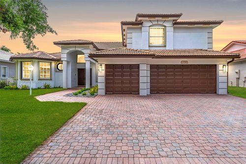 13790 Nw 20th St, Pembroke Pines, FL, 33028-2613 | Card Image
