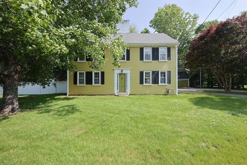329 Central St, East Bridgewater, MA, 02333-2019 | Card Image