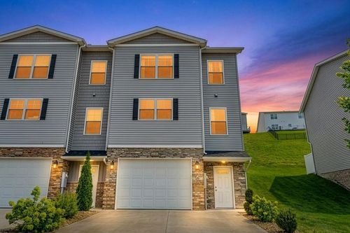 2056 Mountain Ash Ln, Morgantown, WV, 26501-1135 | Card Image