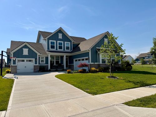 14202 Helen Dr, Carmel, IN, 46074-7775 | Card Image