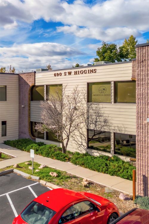 ef-690 Sw Higgins Ave, Missoula, MT, 59803-1433 | Card Image