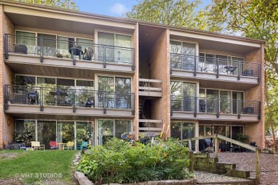 1B - 1607 Fairway Drive, Condo with 1 bedrooms, 1 bathrooms and 1 parking in Lisle IL | Image 1