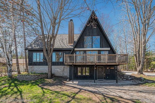 15034 Valley Dr, Wolverine, MI, 49799-9792 | Card Image