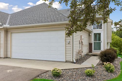 9765 Zinnia Ln N, Maple Grove, MN, 55369-7702 | Card Image