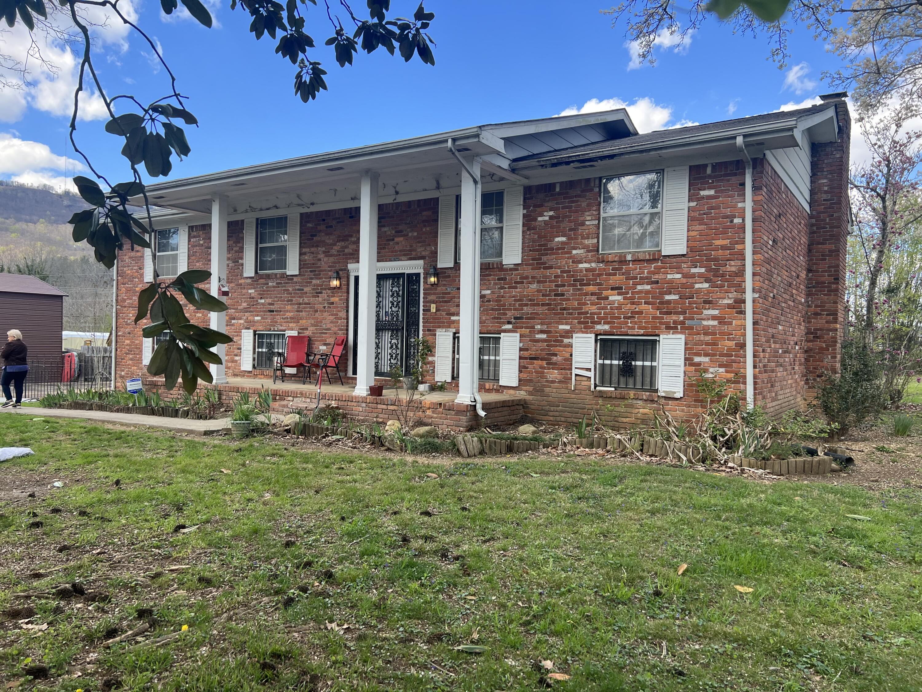 Valley Dr, Chattanooga, TN 37415