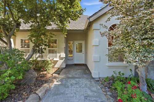 8830 Balmoral Dr, Newcastle, CA, 95658-9354 | Card Image