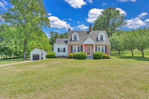 10664 Bent Mountain Rd, Bent Mountain, VA, 24059-2189 | Card Image