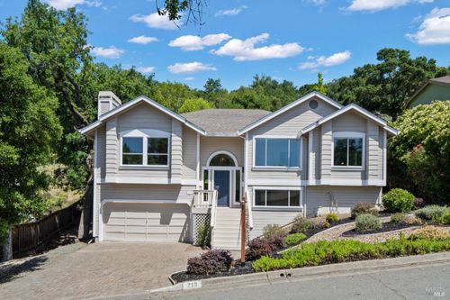 213 Deborah Ct, Novato, CA, 94949-5485 | Card Image