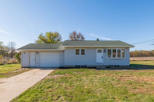 67236 Union Rd, Jones, MI, 49061-8717 | Card Image