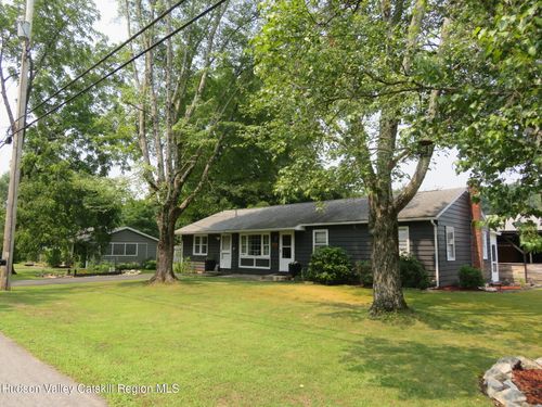 10 Church St, Bloomington, NY, 12411-5217 | Card Image