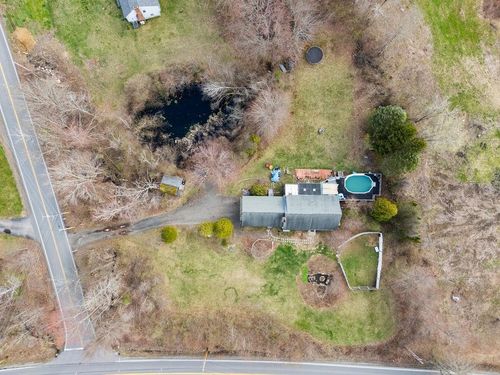 1 Stagecoach Dr, Sandown, NH, 03873-2122 | Card Image