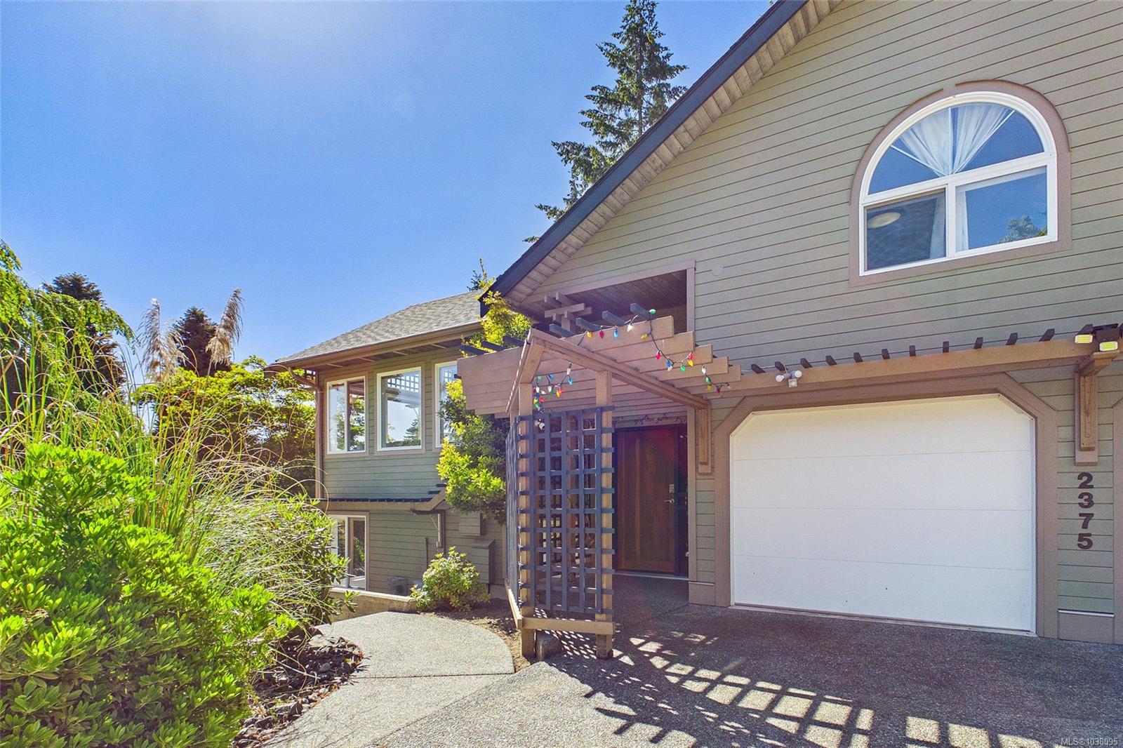 Residential in Nanoose Bay 5