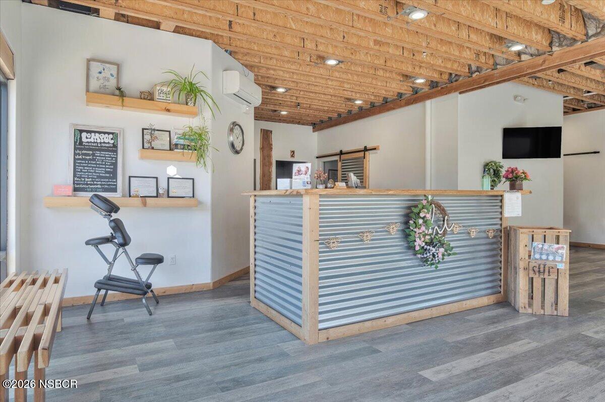 203 W Central Ave, Lompoc, CA 93436