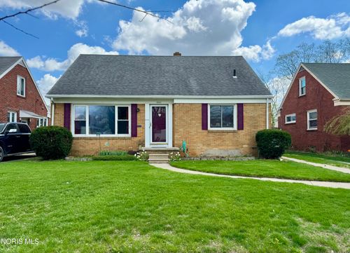 4541 May Ave, Toledo, OH, 43614-5316 | Card Image